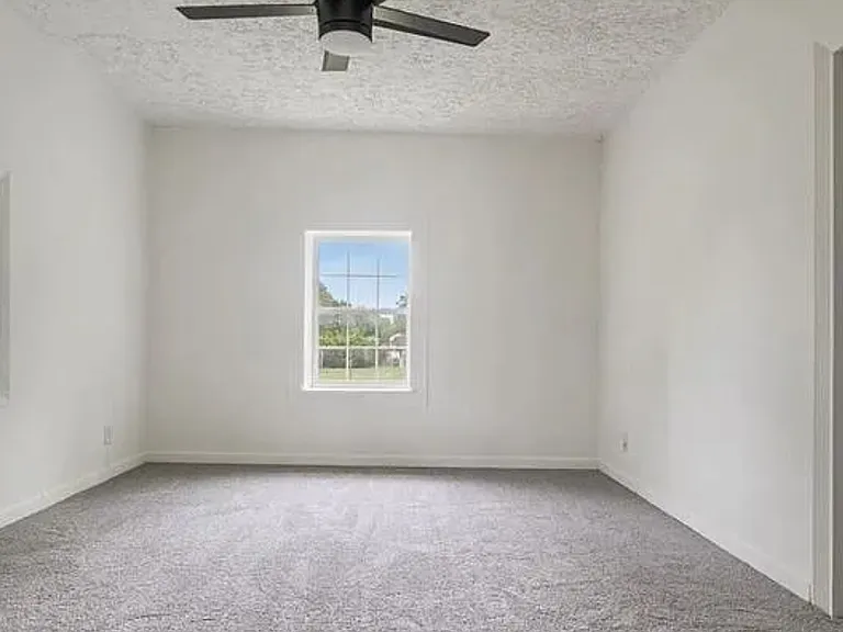 2101 Buckeye St #1 — Photo 5