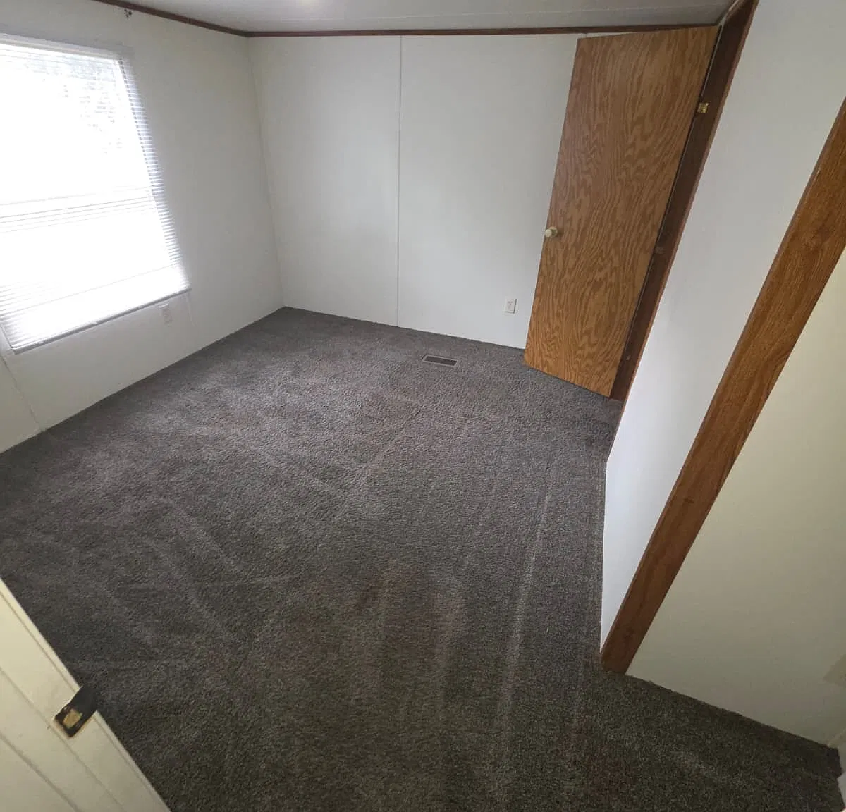 2 bed, $900 — Photo 4