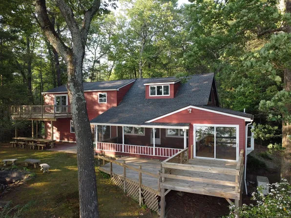 493 Babbs Road, Suffield, CT 06093