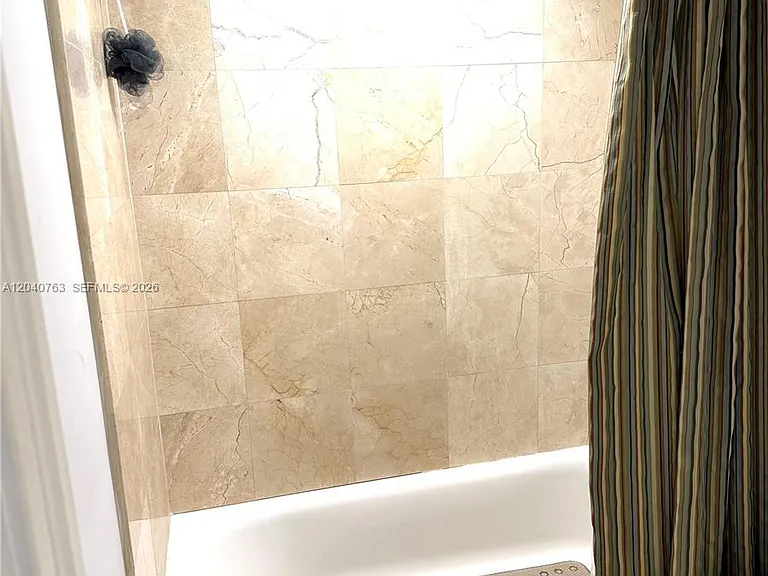 6917 Collins Ave #506 — Photo 13