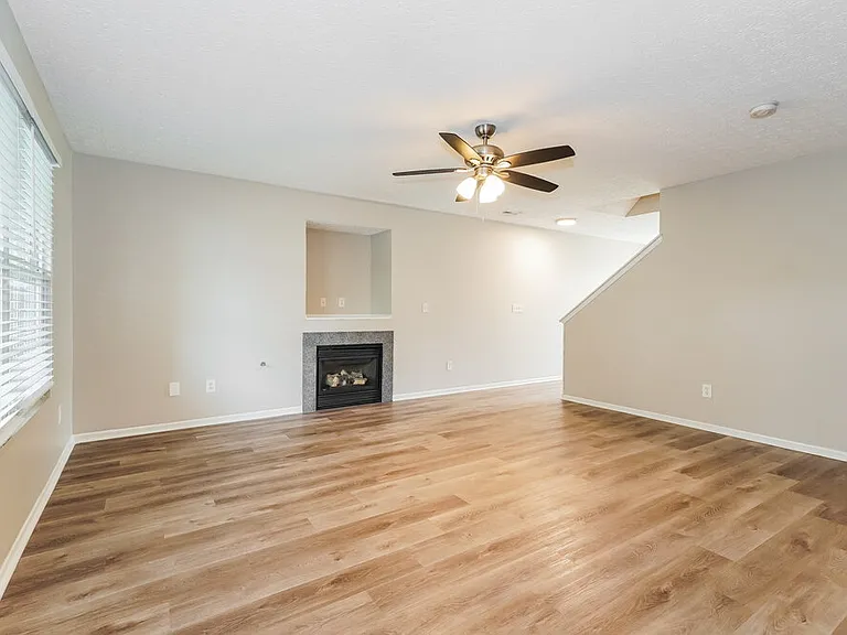 9202 Rhode Island Way — Photo 5