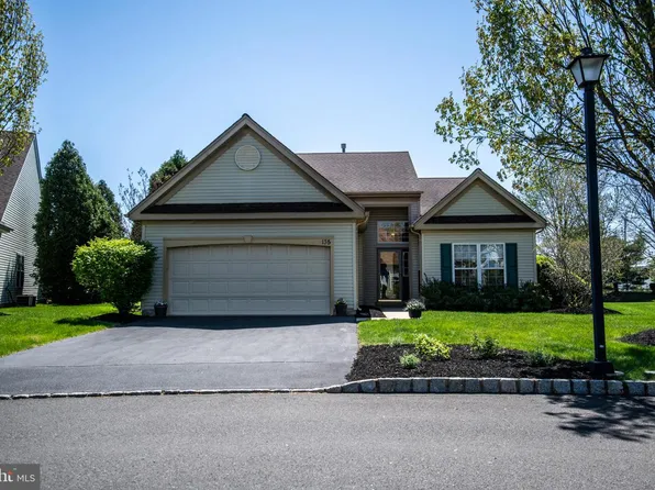 135 S Founders Ct, Warrington, PA 18976