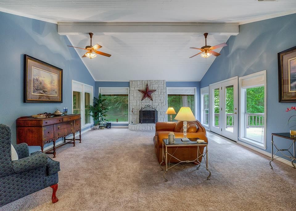 1st image of 14013 Jamaica Cir