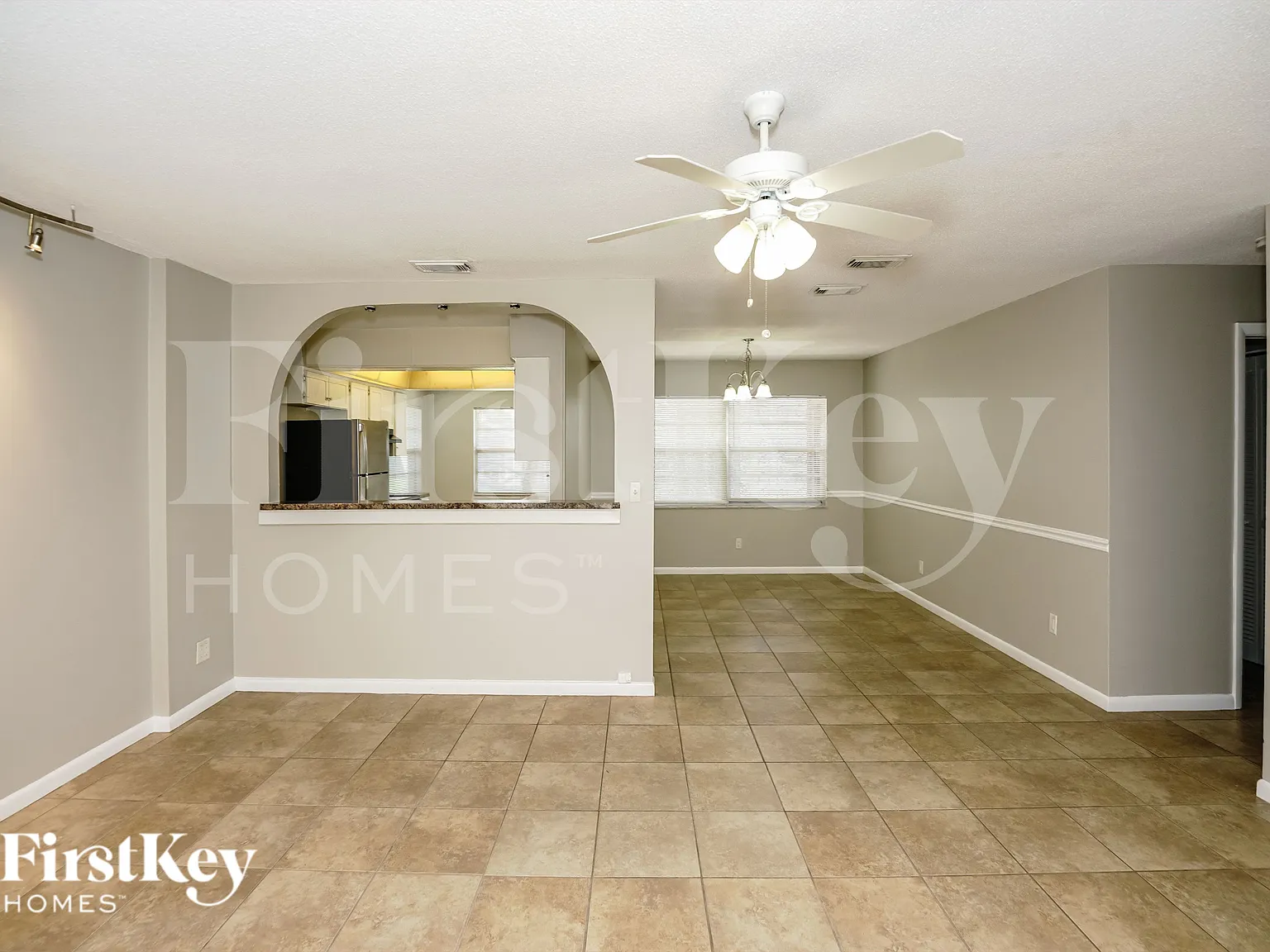2 bed, 2.0 bath, 1292 sqft, $1,800 — Photo 4