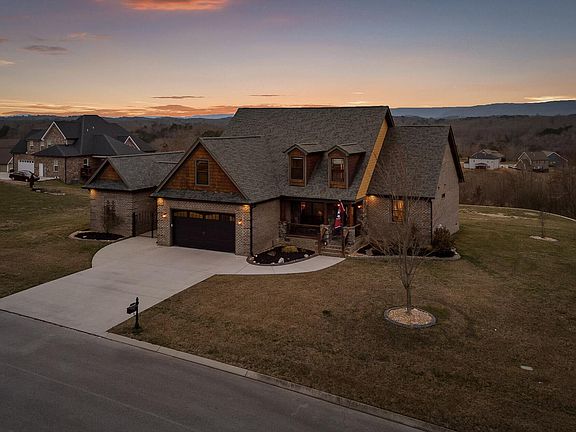 3rd image of 10927 High River Dr