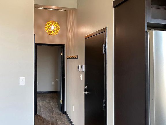 Tin Top 3 - Hallway