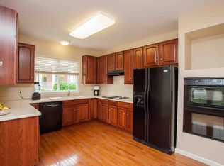 831 Waterford Villas Dr, Lake Saint Louis, MO 63367