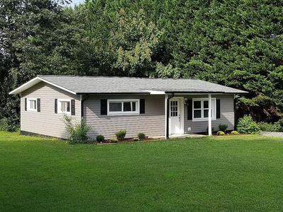2938 11th Ave SW, Hickory, NC, 28602