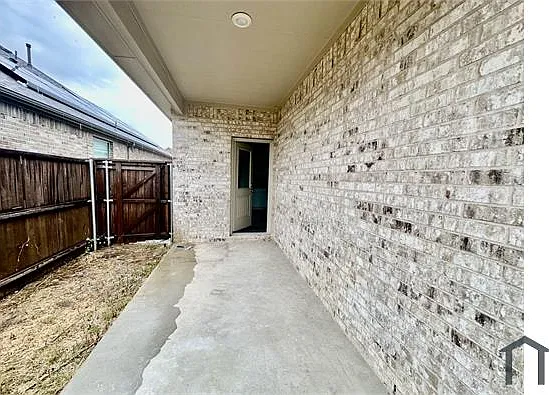 6133 Hightower St — Photo 5
