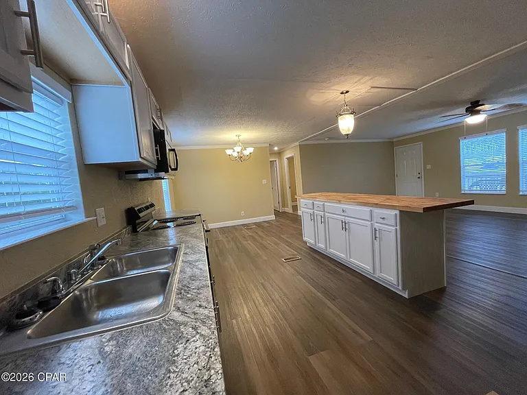 2306 Rachesky Ave — Photo 15