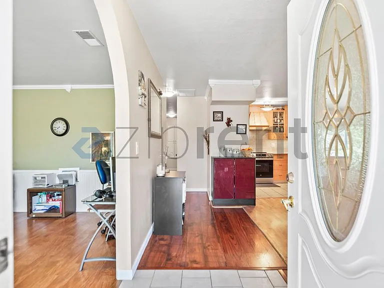 7525 Hazelnut Dr — Photo 7