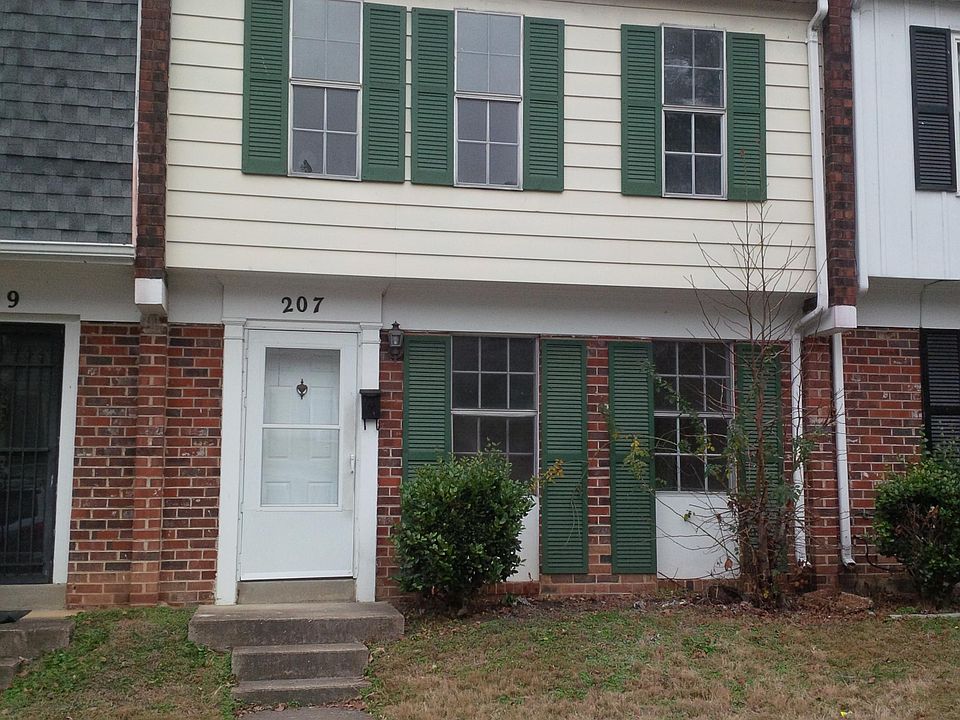 1st image of 207 Cornett St