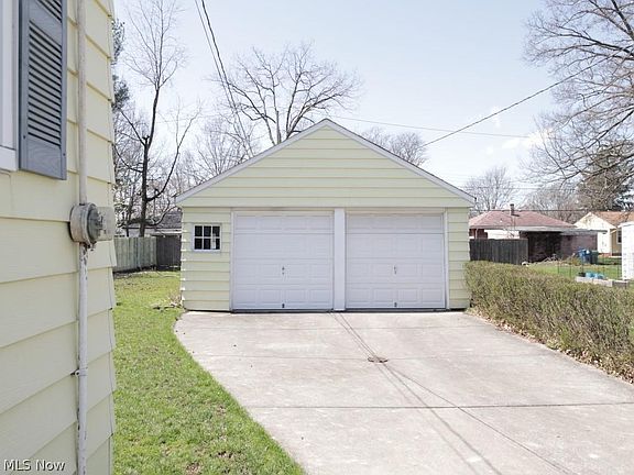 4th image of 6336 Stratford Dr