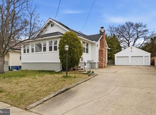 615 Green Ave, Mount Ephraim, NJ 08059