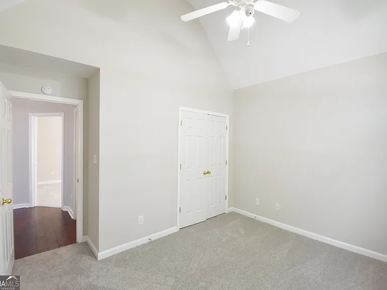 208 Turnbridge Cir — Photo 6