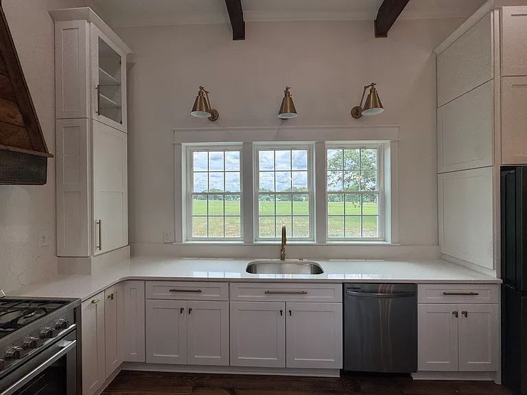 205 Railroad Rd — Photo 25