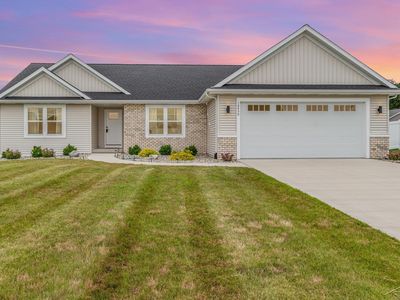 10450 Laurel Woods Pl, Freeland, MI, 48623