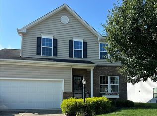 7119 Bluestream Dr, Tipp City, OH 45371