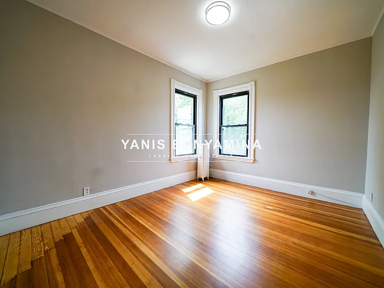 6A Pleasant Ave #4 — Photo 7