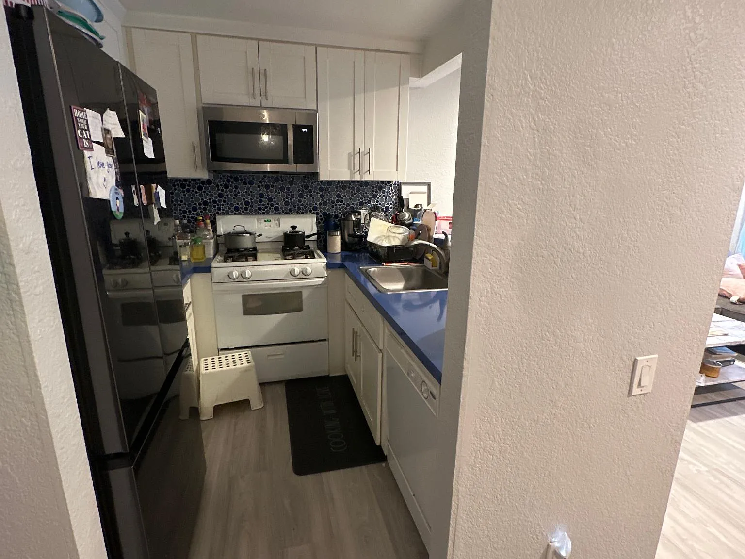 2 bed, 1.5 bath, 920 sqft, $2,700 — Photo 4