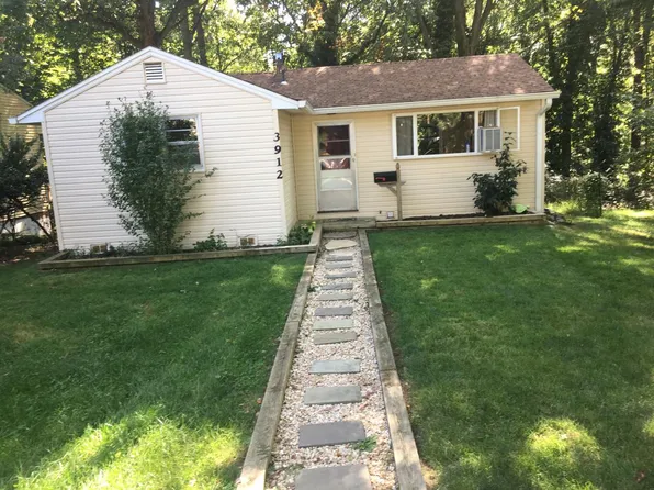 3912 Decatur Ave, Kensington, MD 20895