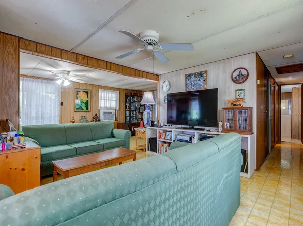 17 Flipper Rd, Key West, FL 33040