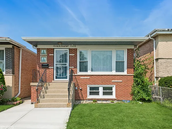7228 S Central Park Ave, Chicago, IL 60629
