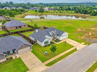 429 Laura Ln, Chandler, TX 75758