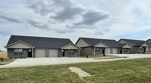 7049 Caravan Dr Photo 1