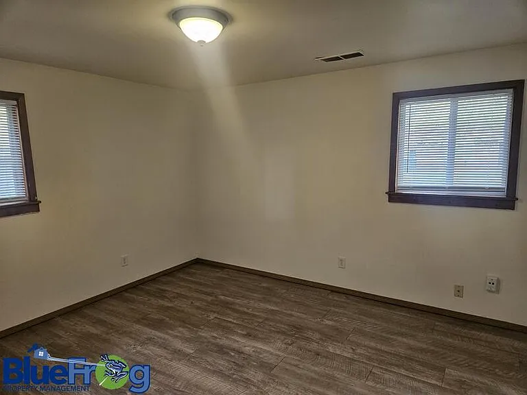 2631 S Telulah Ave — Photo 16