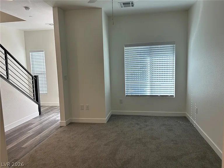11477 Vibrant Heights Dr — Photo 3
