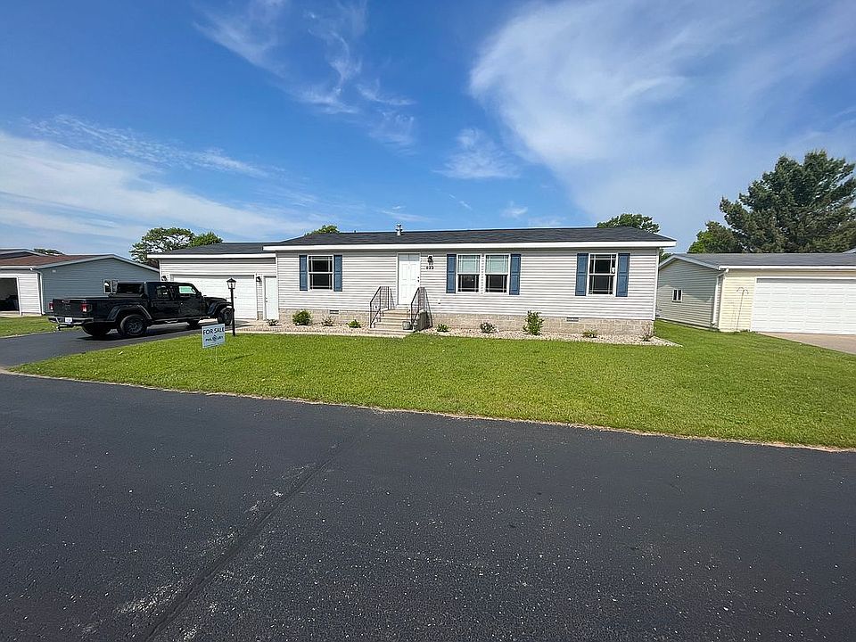 1st image of 401 Kenneally Blvd #23