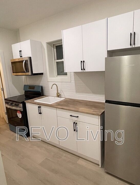 1st image of 151 Colborne St #165B