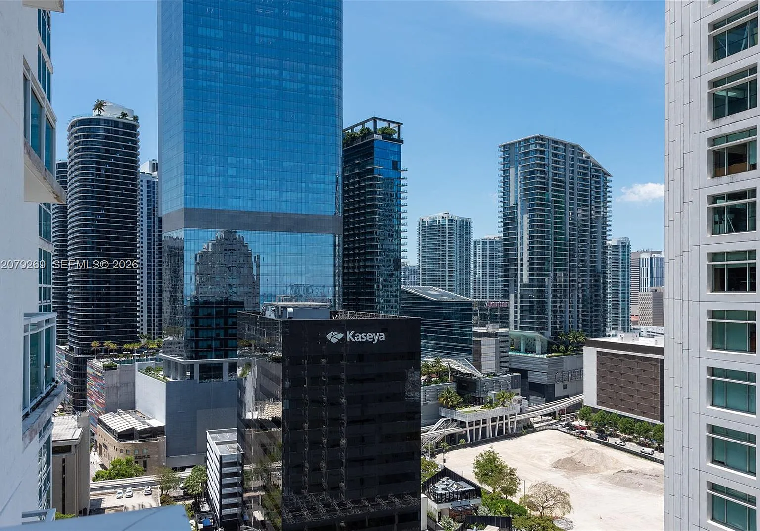 The Plaza 851 Brickell Co — Photo 4