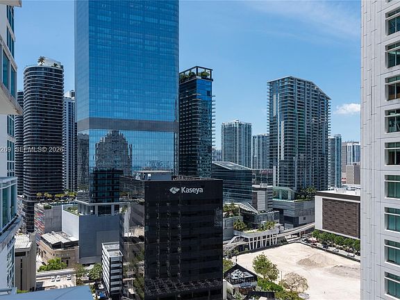 4th image of 950 Brickell Bay Dr APT 2304