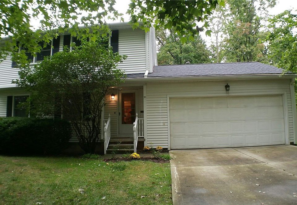 1st image of 30 Dartmouth Dr