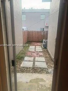 Garden View Villas Homes C — Photo 3