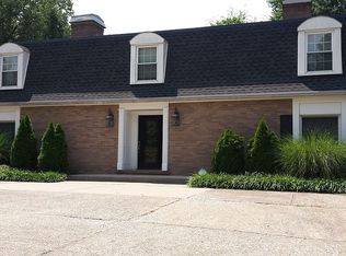 1900 Robin Rd, Owensboro, KY 42301