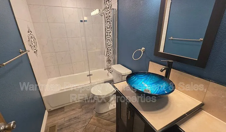6818 Ravencrest Dr — Photo 18
