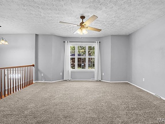 5th image of 913 Long Branch Rd