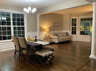 4084 Conifer Ct, Elgin, IL 60124