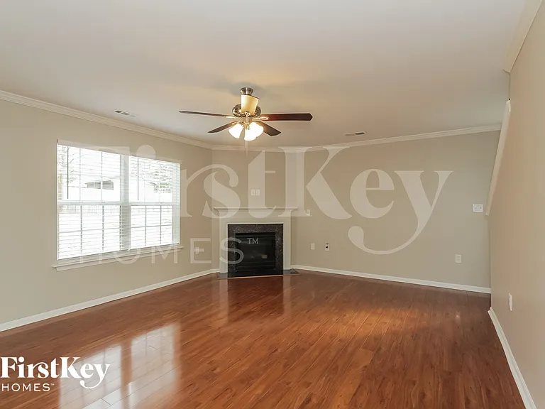 4538 Austin Dekota Dr — Photo 4