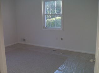 14836 Cranoke St, Centreville, VA 20120