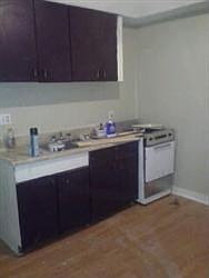 3rd image of 521 Dawson St APT 2
