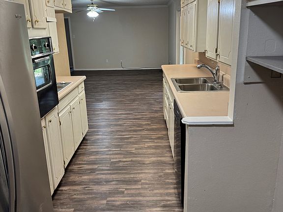 5th image of 6963 Crabtree Ln