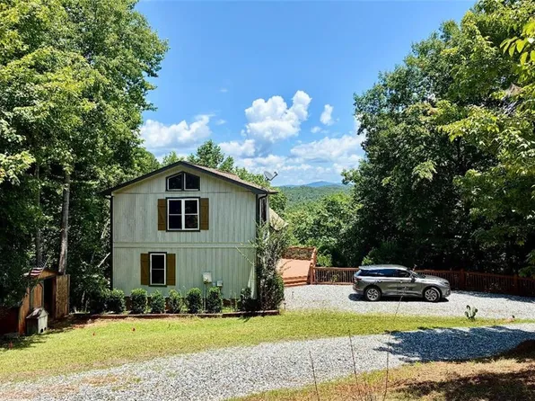2585 Panorama Dr, Sautee Nacoochee, GA 30571