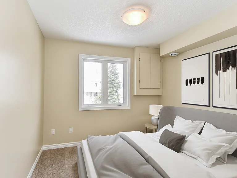 225 Riddell St #50 — Photo 21