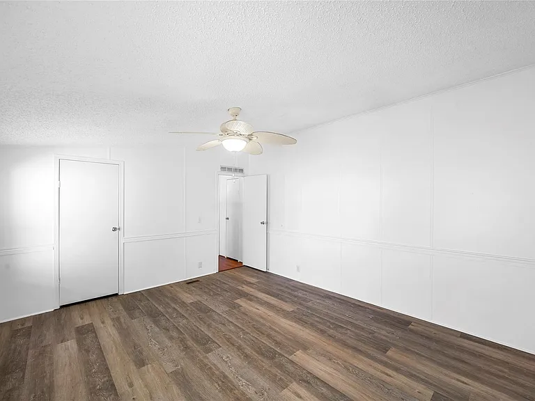 3614 College St — Photo 11