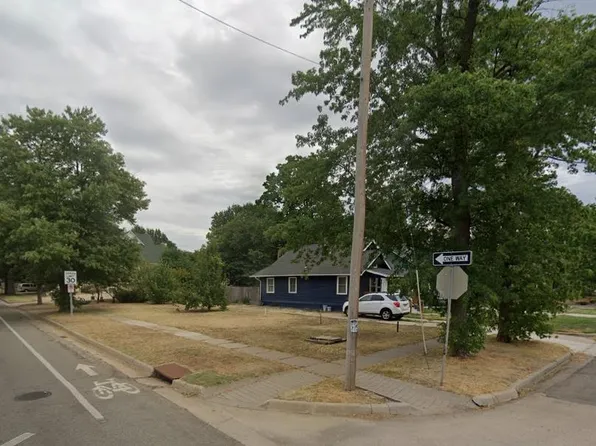 158 N Poplar Ave, Wichita, KS 67214
