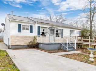 2418 King St, Maryville, TN 37804